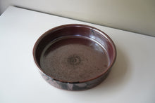 Load image into Gallery viewer, Red serving dish (dorabachi)